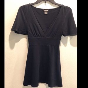 Guess Brand Black Flare Short Sleeve “V” Neck Top